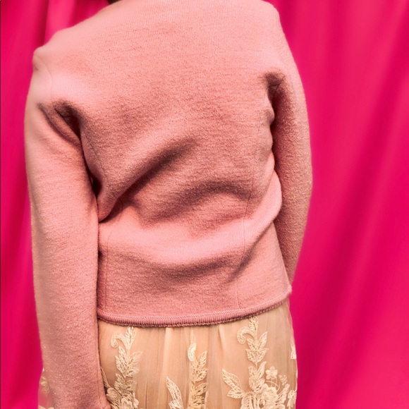 Vintage 100% wool pink cardigan with gold buttons - Picture 5 of 6